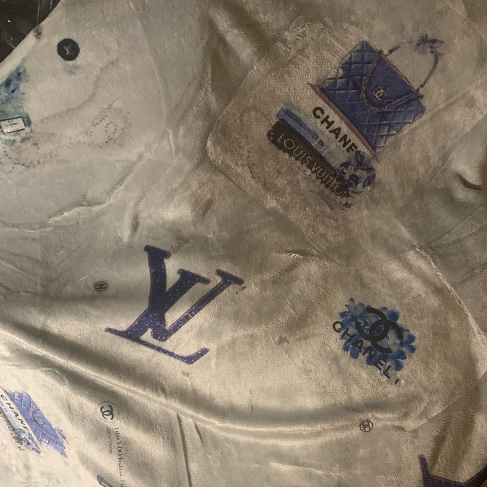 Sale on all custom items! Bundle for bigger discounts!!! - Picture 4 of 16